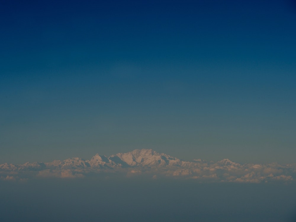 Hazy Peak Of Mount Everest Art Print